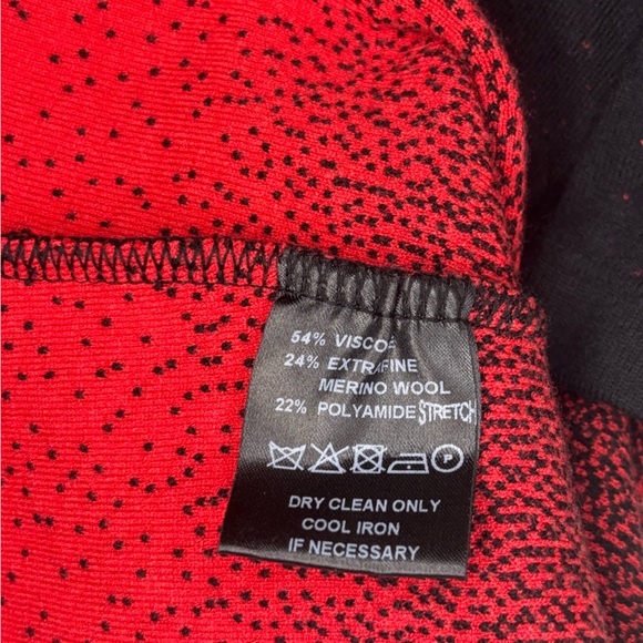 Biana Red and Black Merino Wool Skirt - Picture 5 of 5